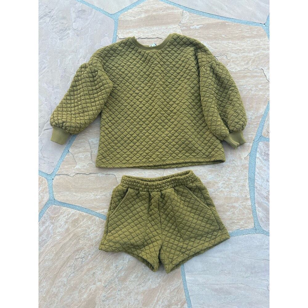 She + Sky two piece outfit Sweatshirt And Shorts Olive Green Size Small LS